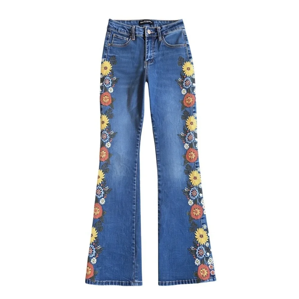 Ashley Mason Premium Floral Embroidered Flare Jeans Blue Denim Womens Size 0/24